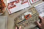 Fendi e o projeto Baguette “hand in hand”