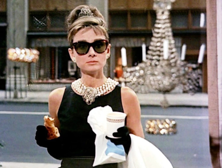 60 Anos de Bonequinha de Luxo- Relembre os Melhores looks de Audrey Hepburn